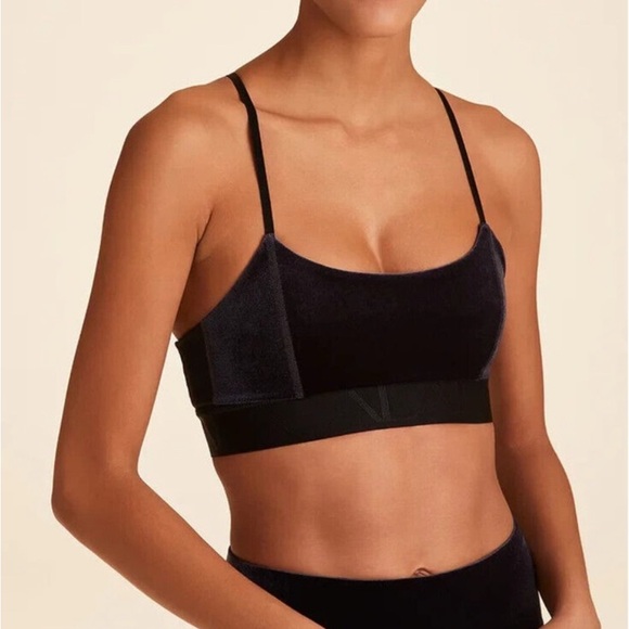 ALALA Velvet Sports Bra New - Picture 2 of 12